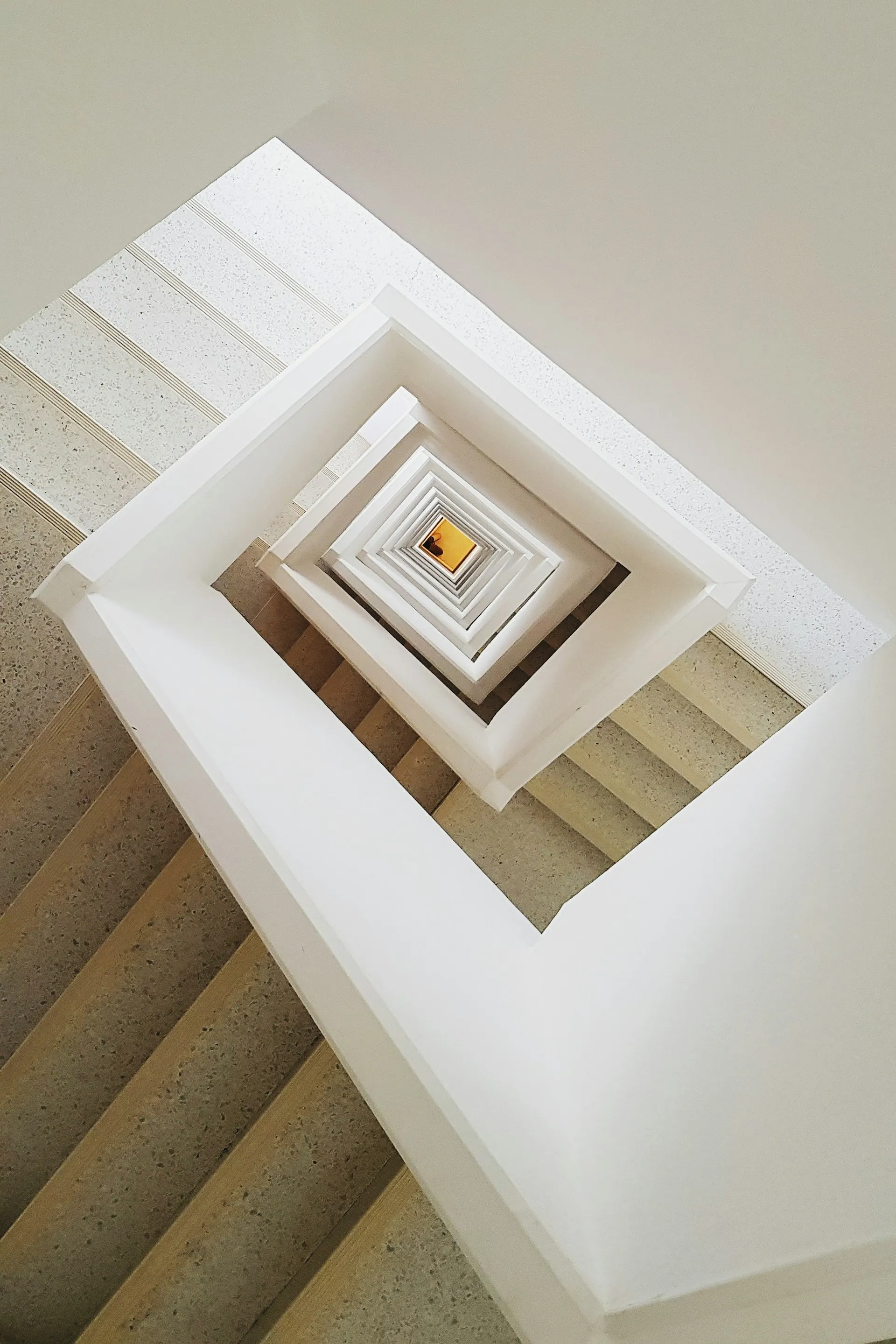 בית המדרגות הלבן